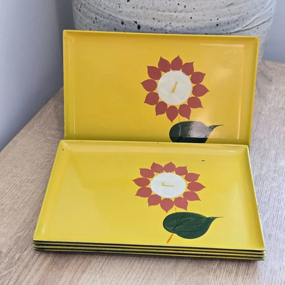 Set 5 Groovy Retro Avocado Green Trays Melamine Japan Mod Flower MCM Small 7.5x5